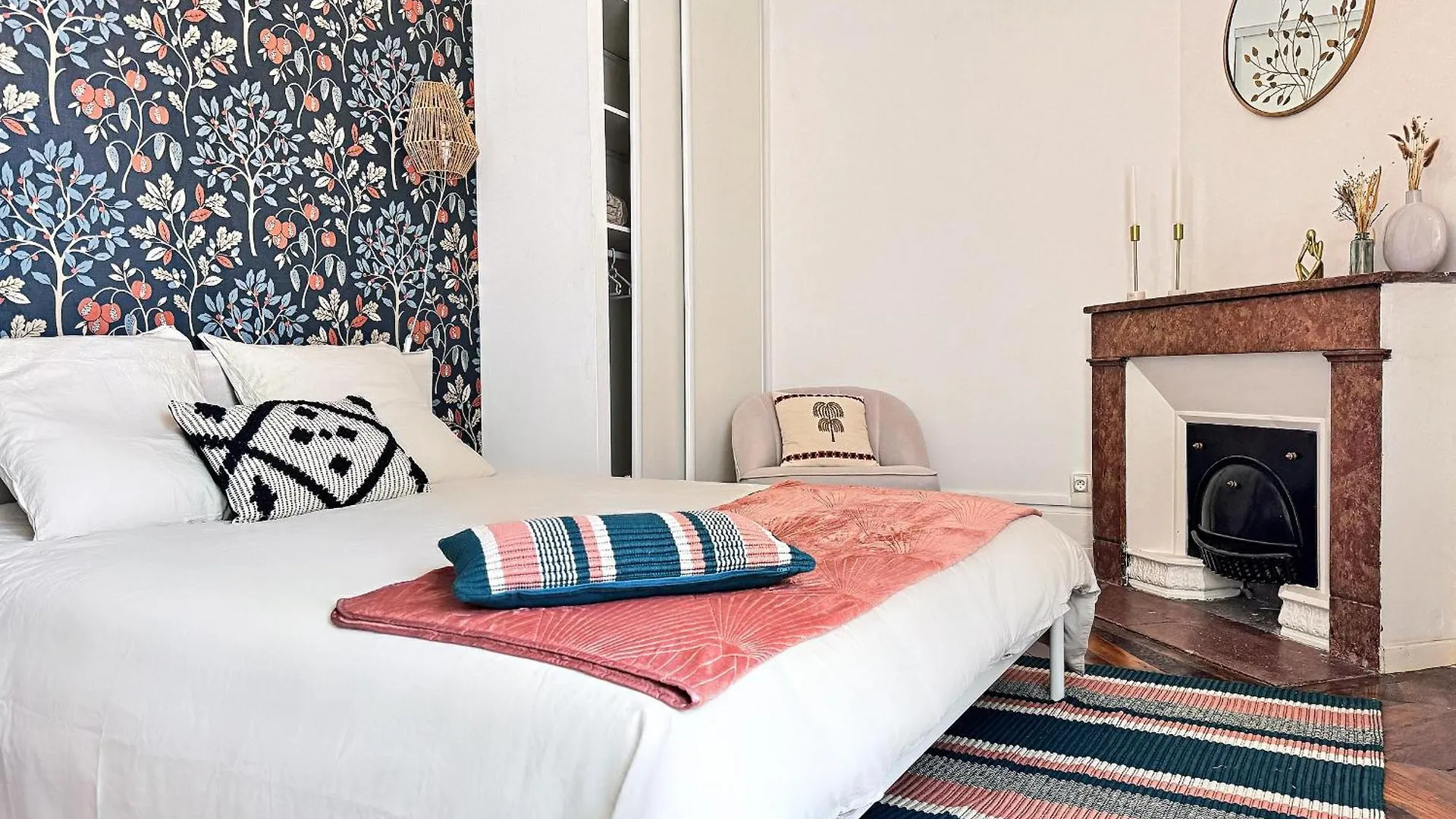 Apartment Suite Flamenco Oullins